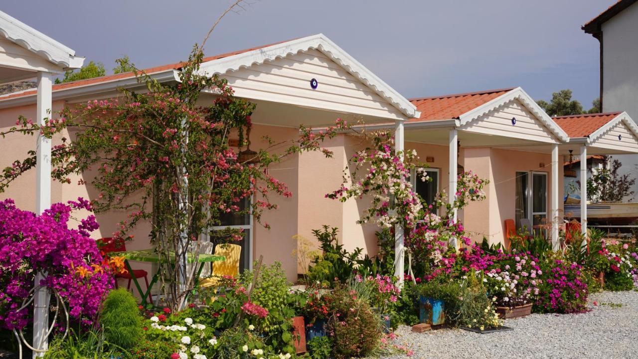 Yelken Bungalov Bed and Breakfast Milas Esterno foto