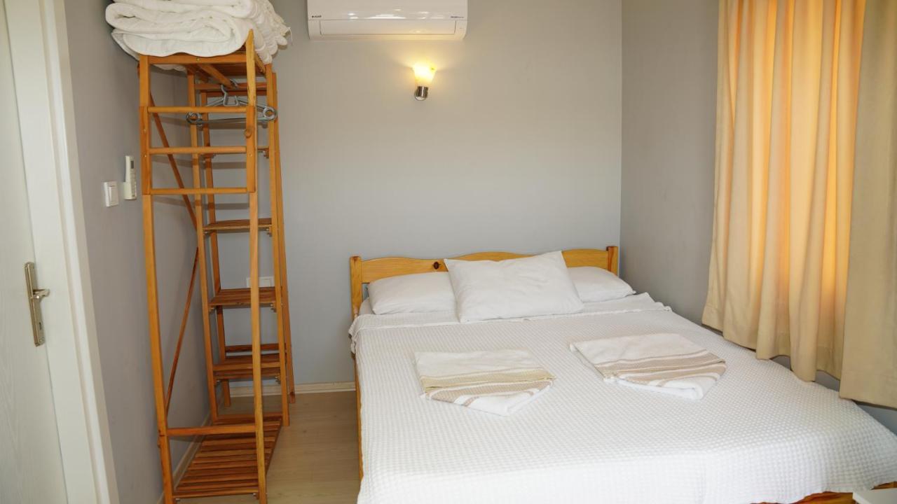 Yelken Bungalov Bed and Breakfast Milas Esterno foto